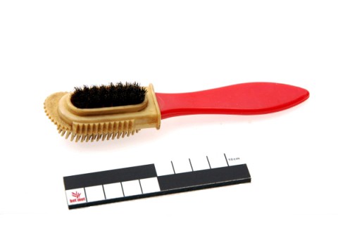 Suede brush