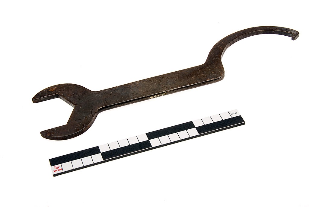 Hook spanner