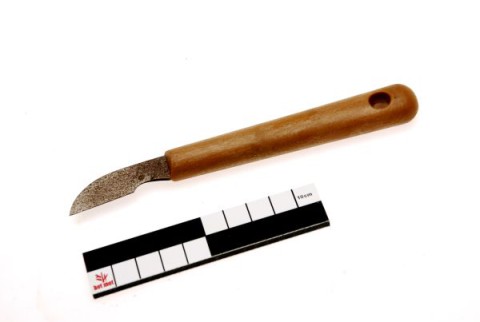 Notching knife