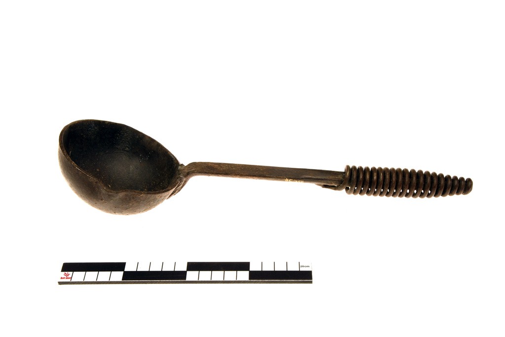Lead spoon