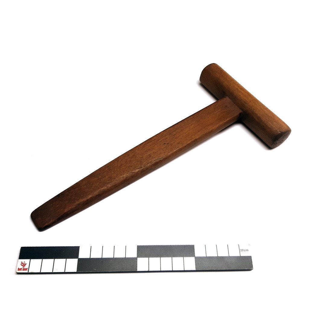 Chair-caning hammer