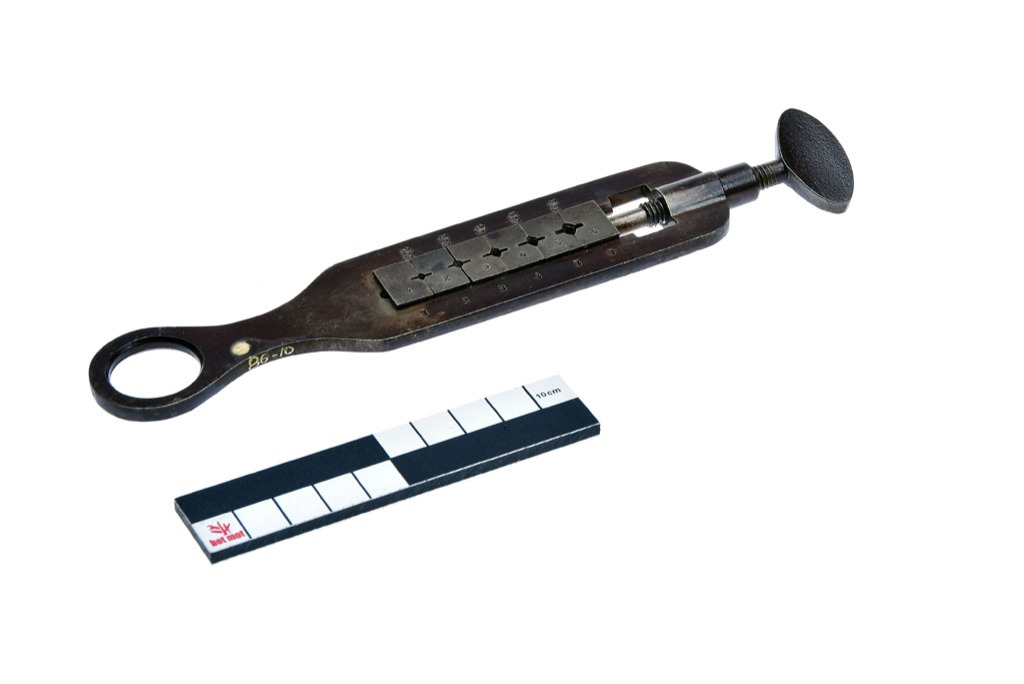 Ring thread screw gauge
