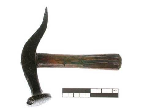 Shoemaker's hammer