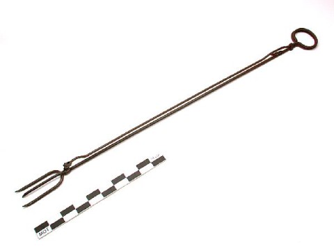 Clinker tongs