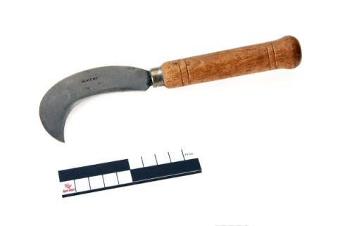 Pruning knife