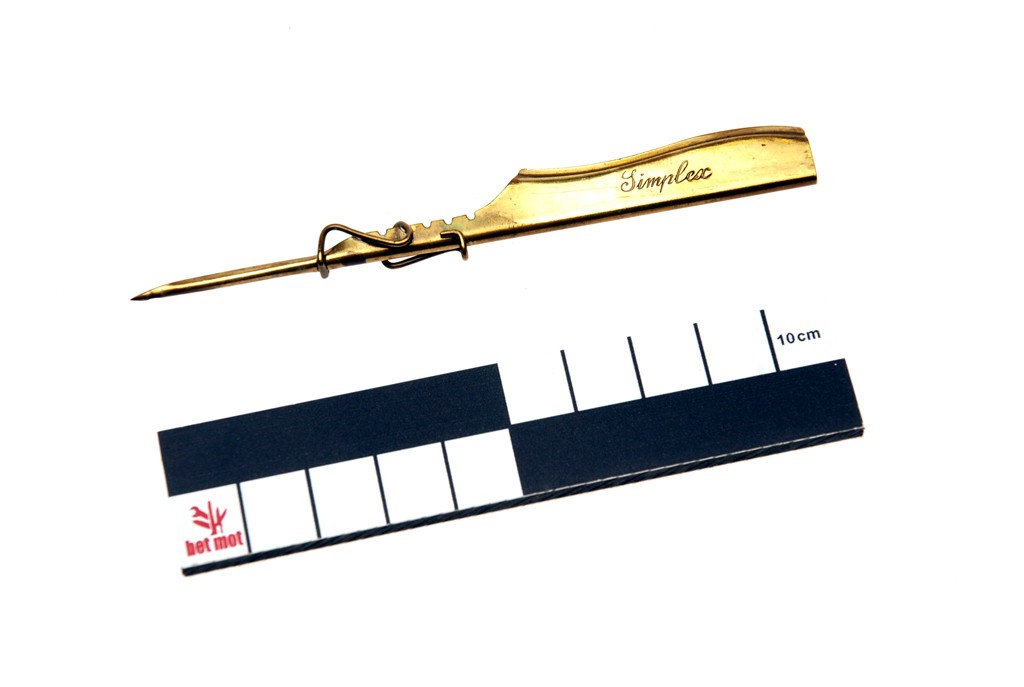Tapijtnaald (v.)