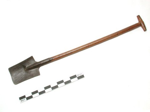 Garden spade